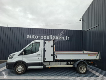 Utilitaire benne Ford