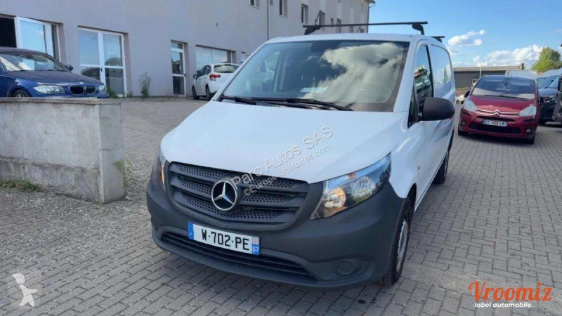 Mercedes  van