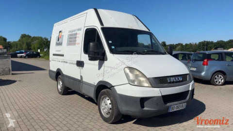 Fourgon Iveco