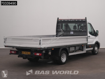 Utilitaire plateau Ford