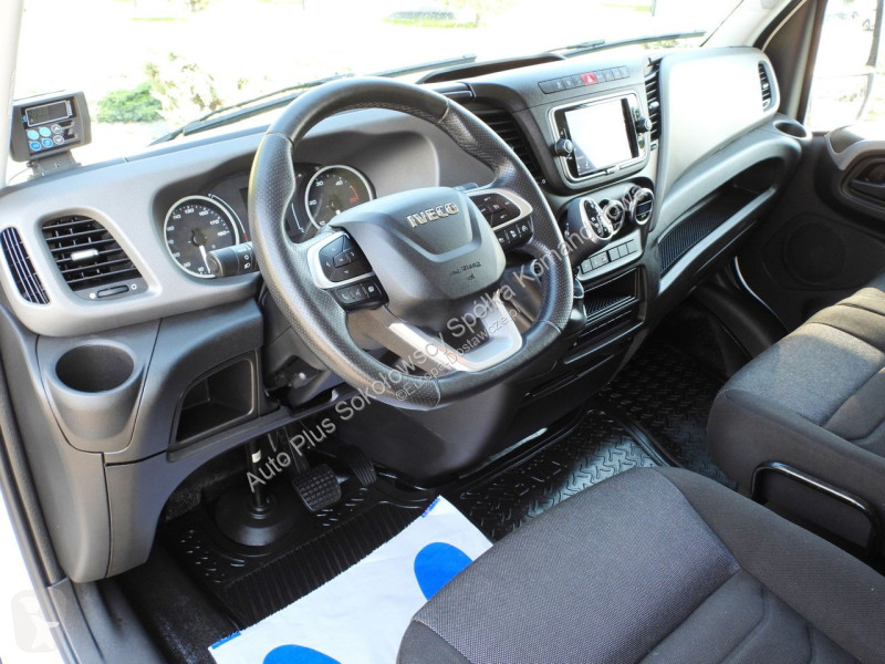 Véhicule utilitaire Iveco 35S16 DAILY