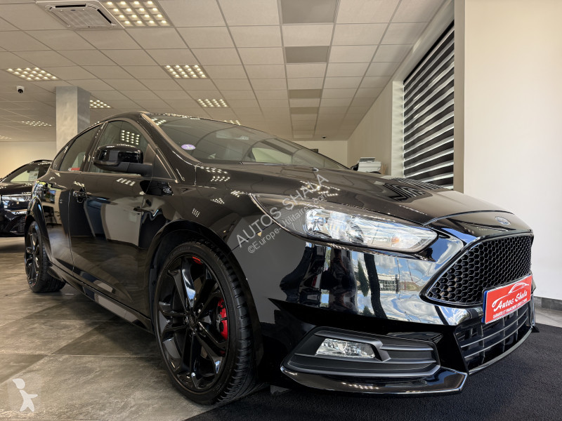 Véhicule utilitaire Ford FOCUS 2.0 ECOBOOST...