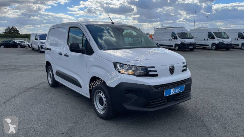 Véhicule utilitaire Peugeot 1.5 HDI 100CH BVM6