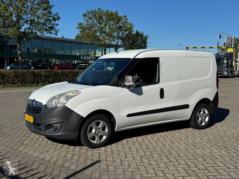 Véhicule utilitaire Opel 1.3 CDTi ecoflex edition