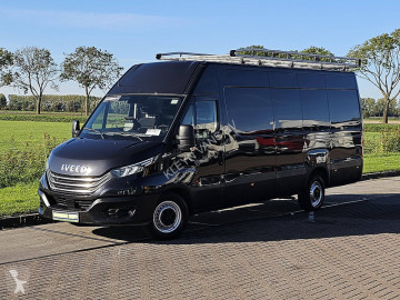 Fourgon Iveco