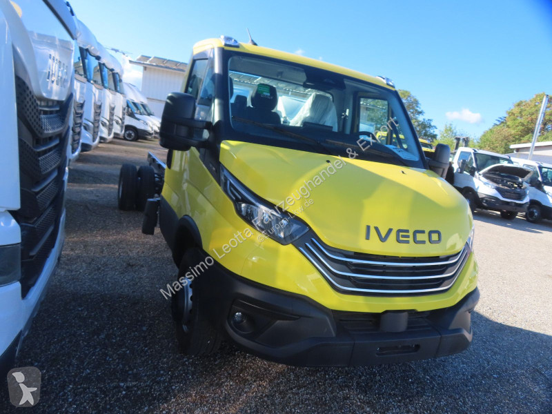 Véhicule utilitaire Iveco 70C18H/P Neufahrzeug...