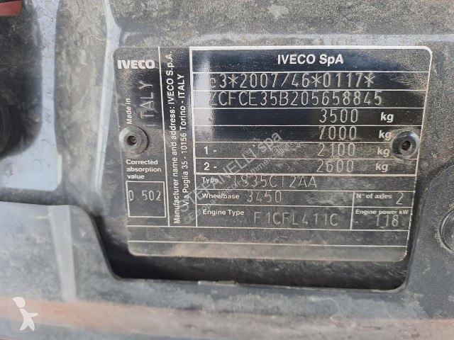 Véhicule utilitaire Iveco DAILY 35C16H3.0...