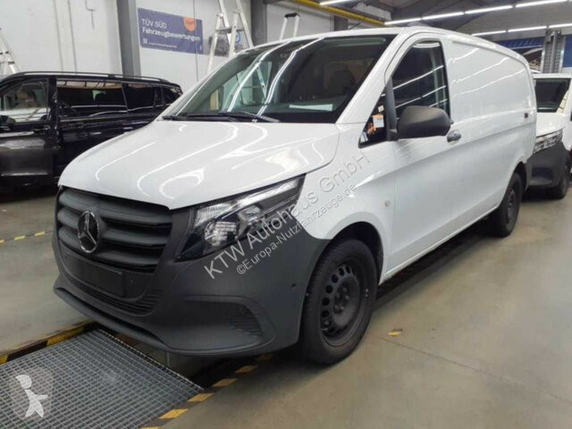 عربة نفعية Mercedes Vito116CDI KA...