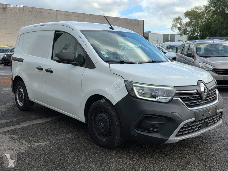 Véhicule utilitaire Renault kangoo