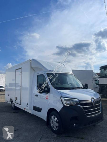 Utilitaire plancher cabine Renault