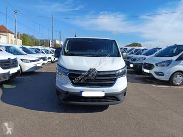 Fourgon moyen Renault