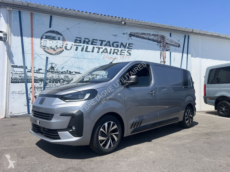 Fiat SCUDO FG NEUF: M 2.2 DIESEL 180CH EAT8...
