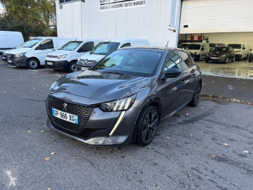 Berline Peugeot