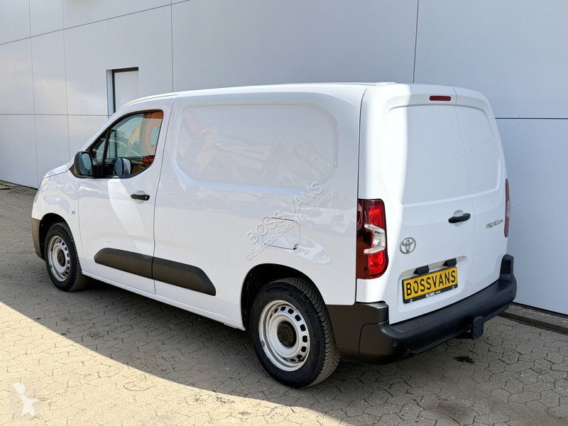 Véhicule utilitaire Toyota 1.5 D 100PK ProAce