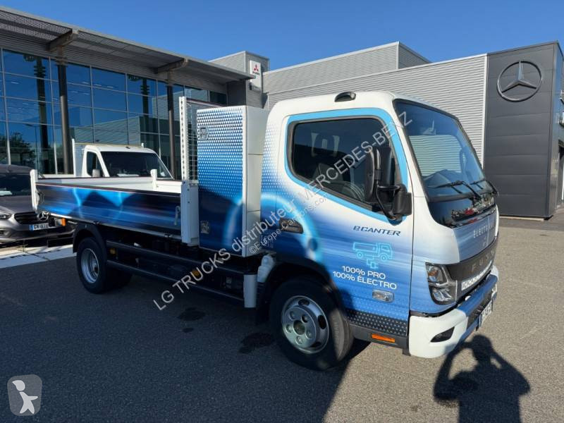 Véhicule utilitaire Fuso 3C15