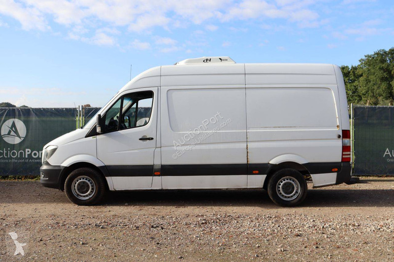 Véhicule utilitaire Mercedes