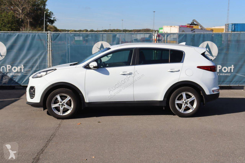 Véhicule utilitaire KIA