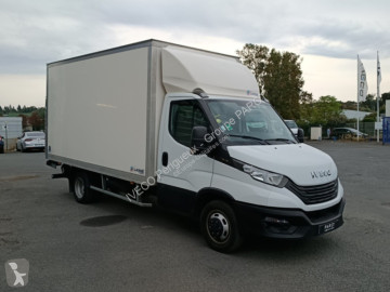 Véhicule utilitaire Iveco