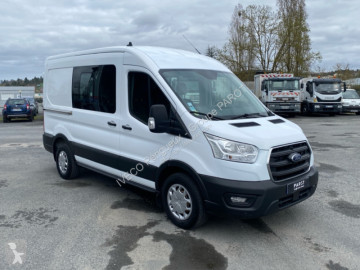 Véhicule utilitaire Ford