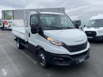 Véhicule utilitaire Iveco