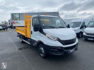 Véhicule utilitaire Iveco
