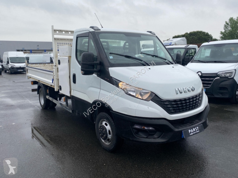 Véhicule utilitaire Iveco 35C16H3.0 Empattement...