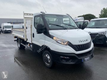 Véhicule utilitaire Iveco