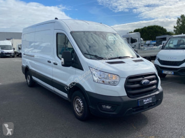 Véhicule utilitaire Ford