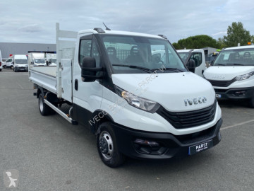 Véhicule utilitaire Iveco
