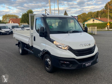 Véhicule utilitaire Iveco