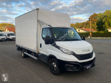 Véhicule utilitaire Iveco
