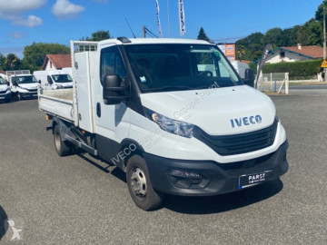 Véhicule utilitaire Iveco