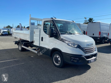 Véhicule utilitaire Iveco