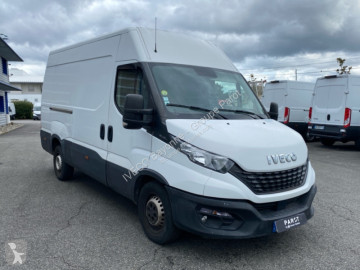 Véhicule utilitaire Iveco
