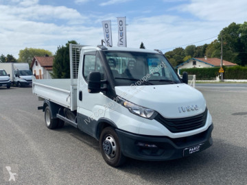 Véhicule utilitaire Iveco