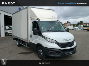 Véhicule utilitaire Iveco