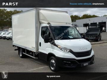 Véhicule utilitaire Iveco