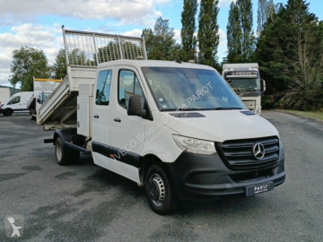Véhicule utilitaire Mercedes