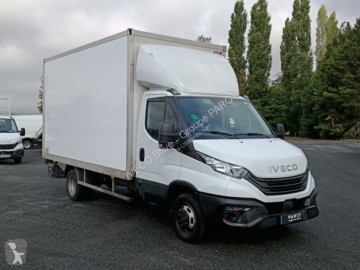 Véhicule utilitaire Iveco