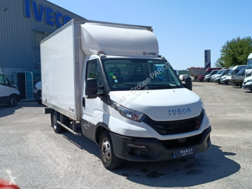 Véhicule utilitaire Iveco