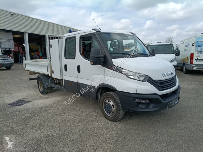 Véhicule utilitaire Iveco 35C16H3.0 D...