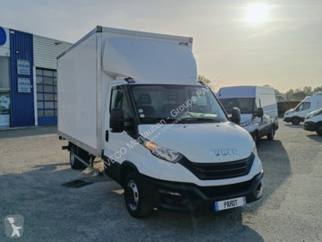 Véhicule utilitaire Iveco