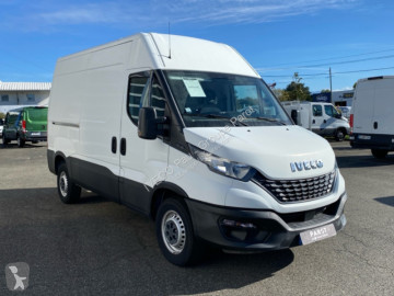Véhicule utilitaire Iveco