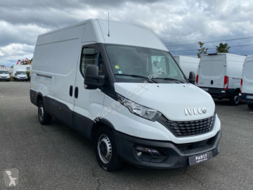 Véhicule utilitaire Iveco