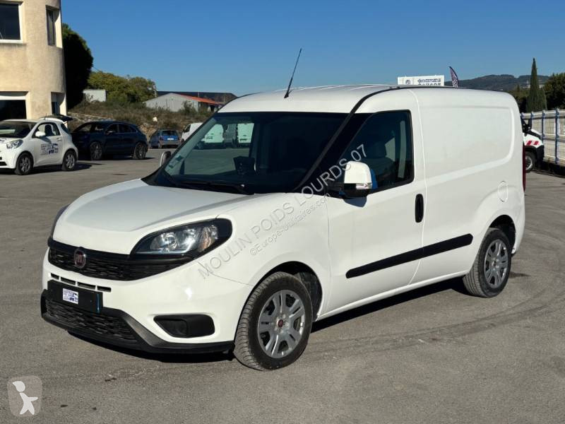 Véhicule utilitaire Fiat MJT 95