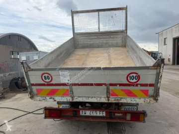 Utilitaire benne Iveco