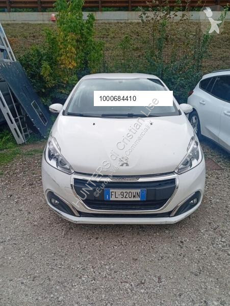 Véhicule utilitaire Peugeot 208