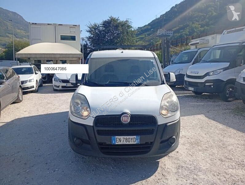 Véhicule utilitaire Fiat Doblò