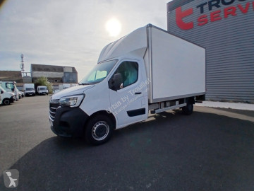 Renault chassis cab