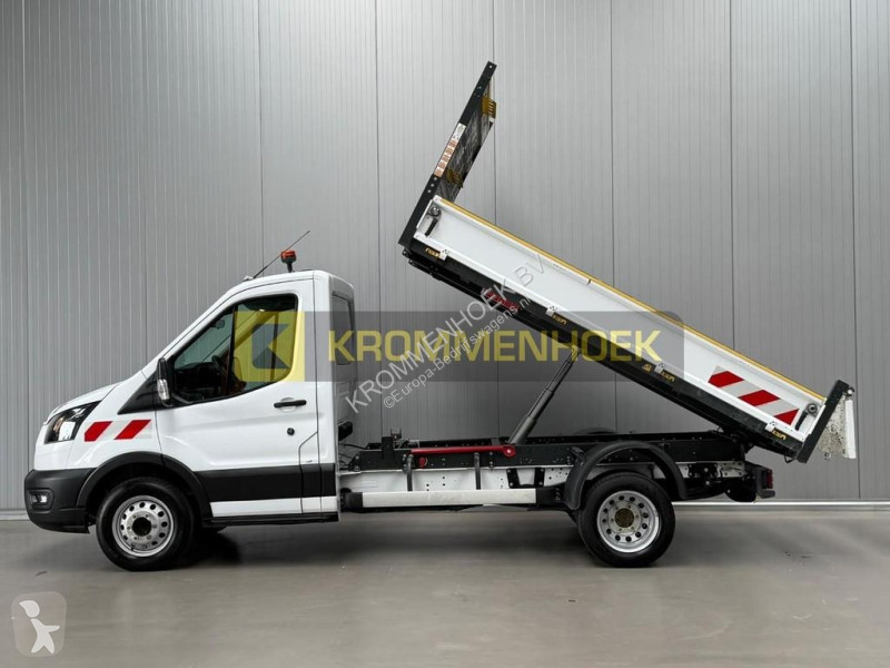 Ford P350 L2 van